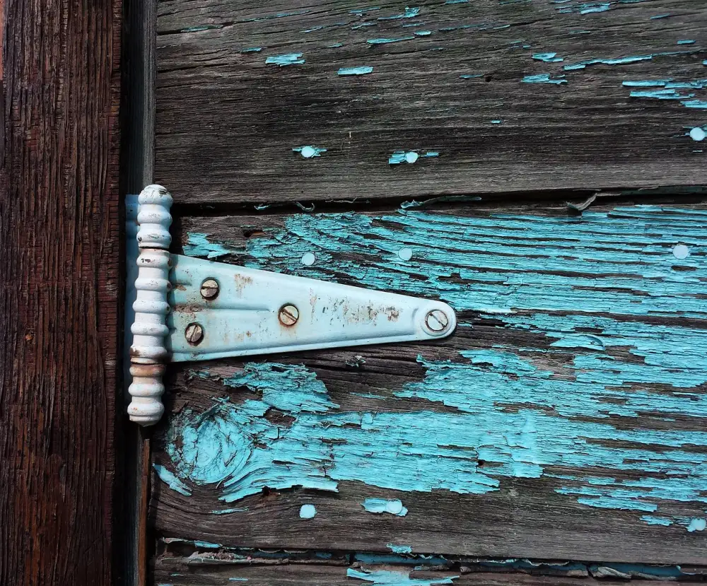 Hinge
